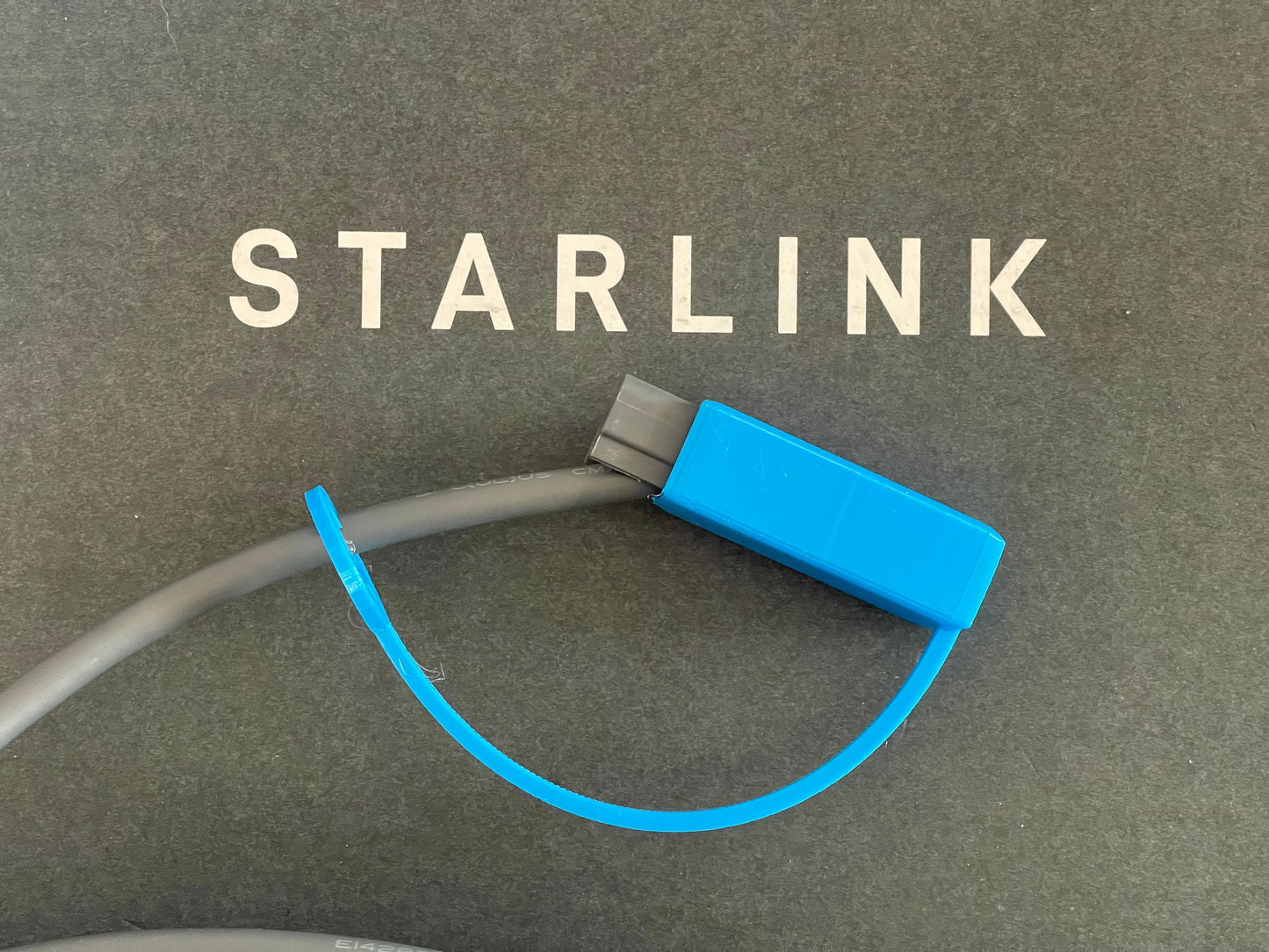 Starlink Cable Antenna Plug Protectors Cover With Tether - Free Shipping